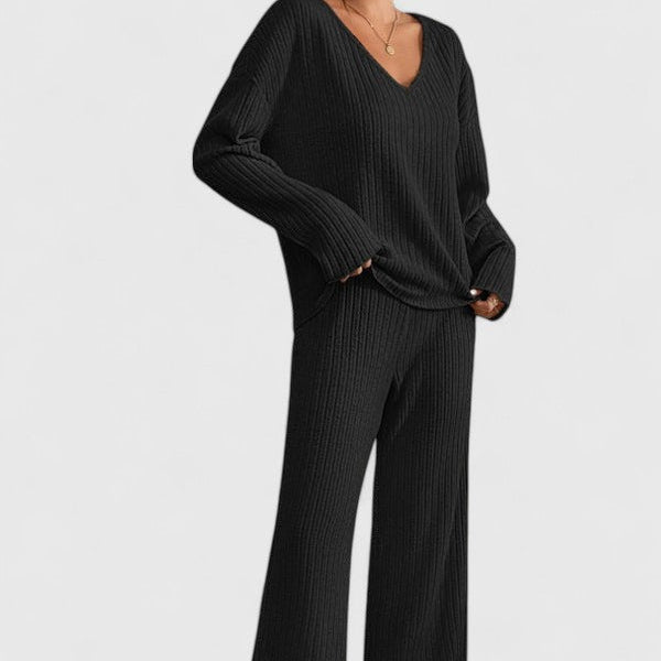 Amelia Rose Ribbed Lounge Set