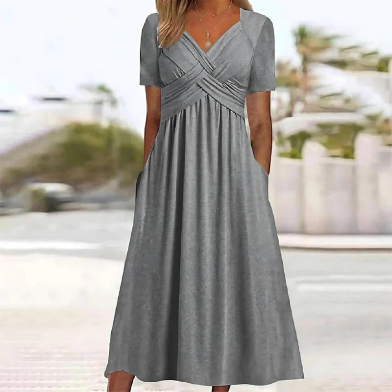 Amelia Rose Maxi Dress