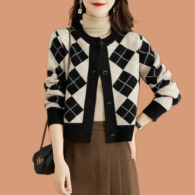 Clara Woods Argyle Top