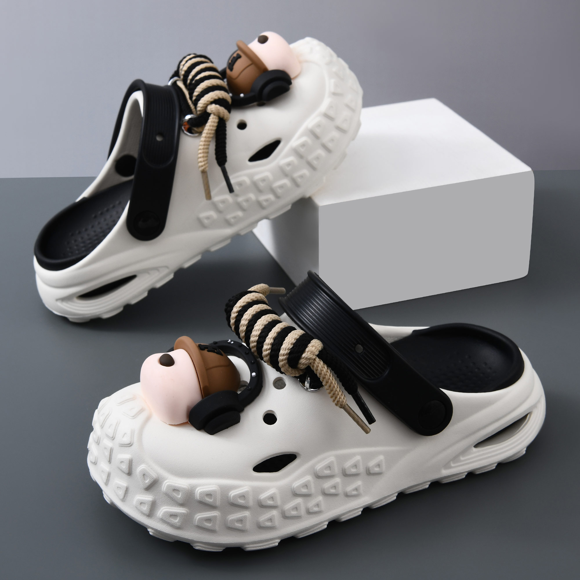 Bree Laced Clogs_8