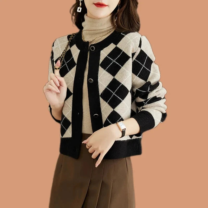 Clara Woods Argyle Top
