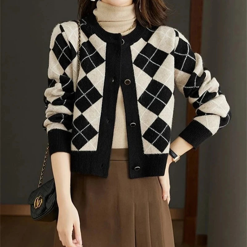 Clara Woods Argyle Top