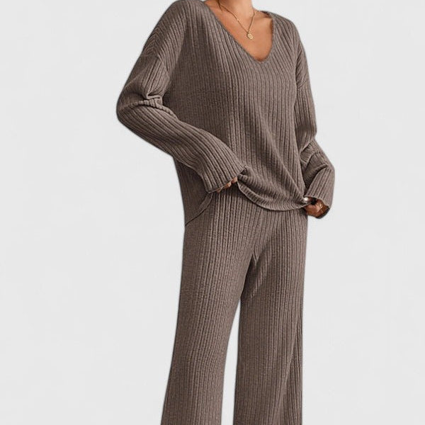 Amelia Rose Ribbed Lounge Set