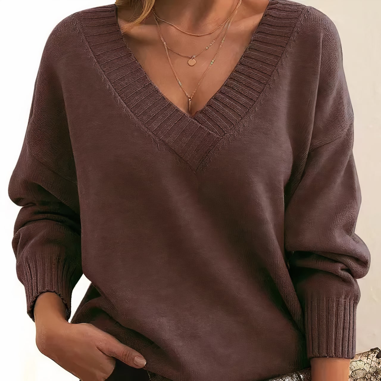 Zenobia Pleated V Neck Blouse_10