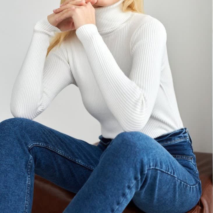 Ofelia Ribbed Turtleneck Knit Top_3