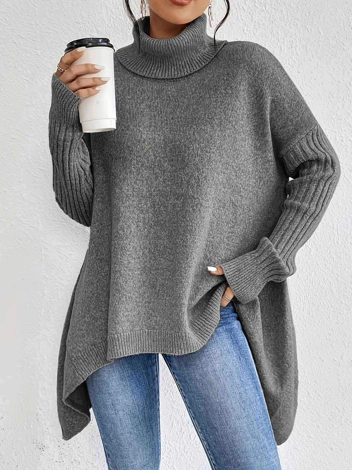 Solveig Oversized Turtleneck Sweater_4