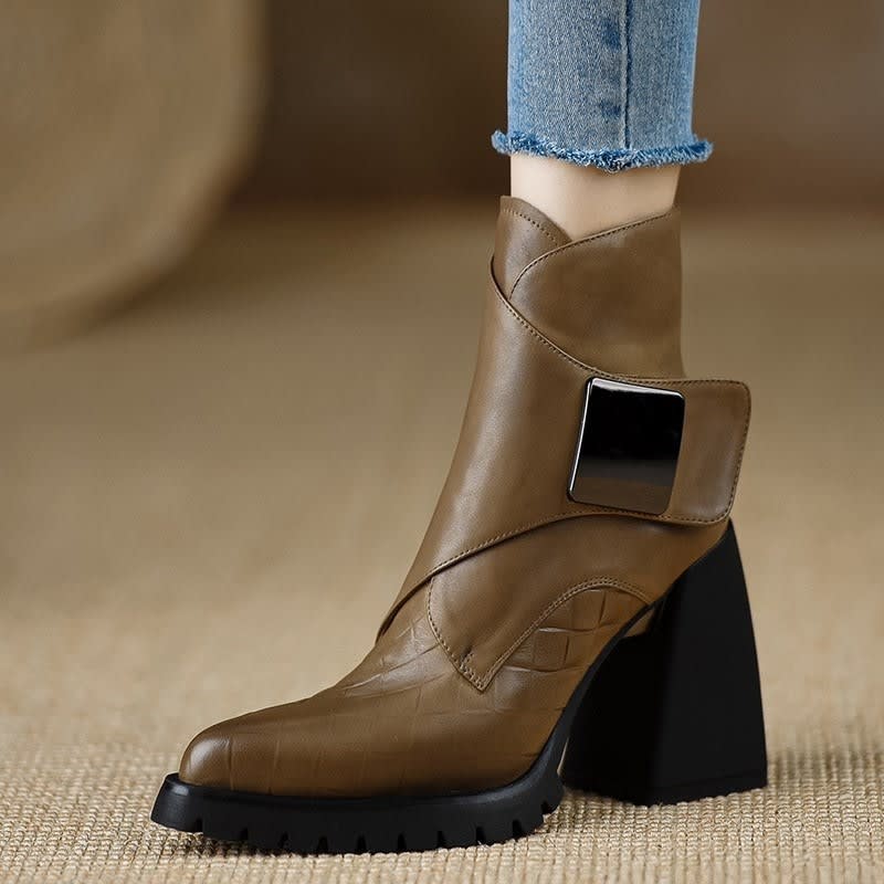 Odetta Leather Block Heel Ankle Boots_11