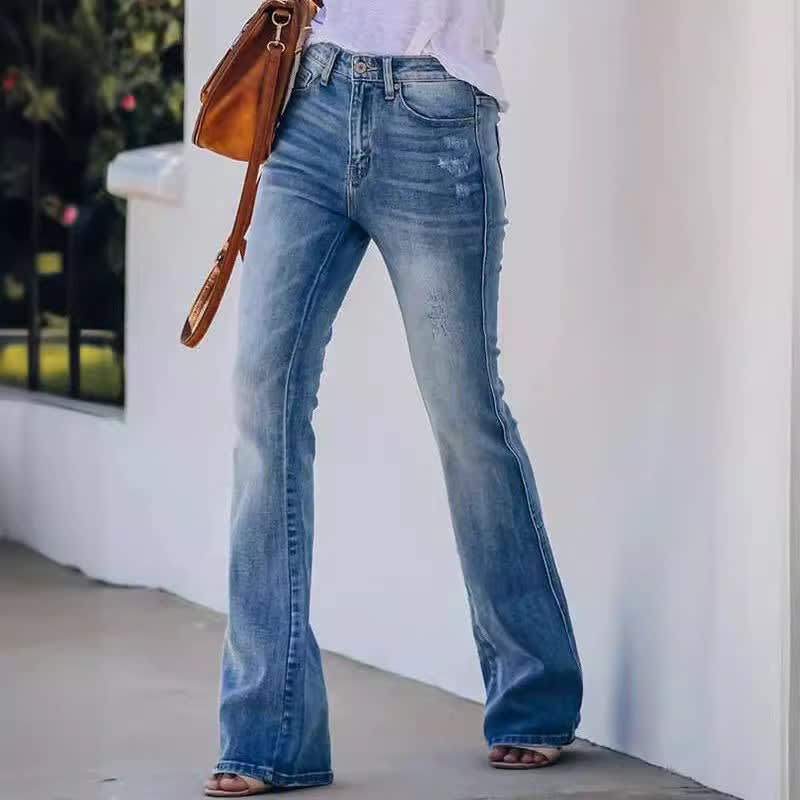 Iris Cropped Light Wash Bootcut Jeans_1