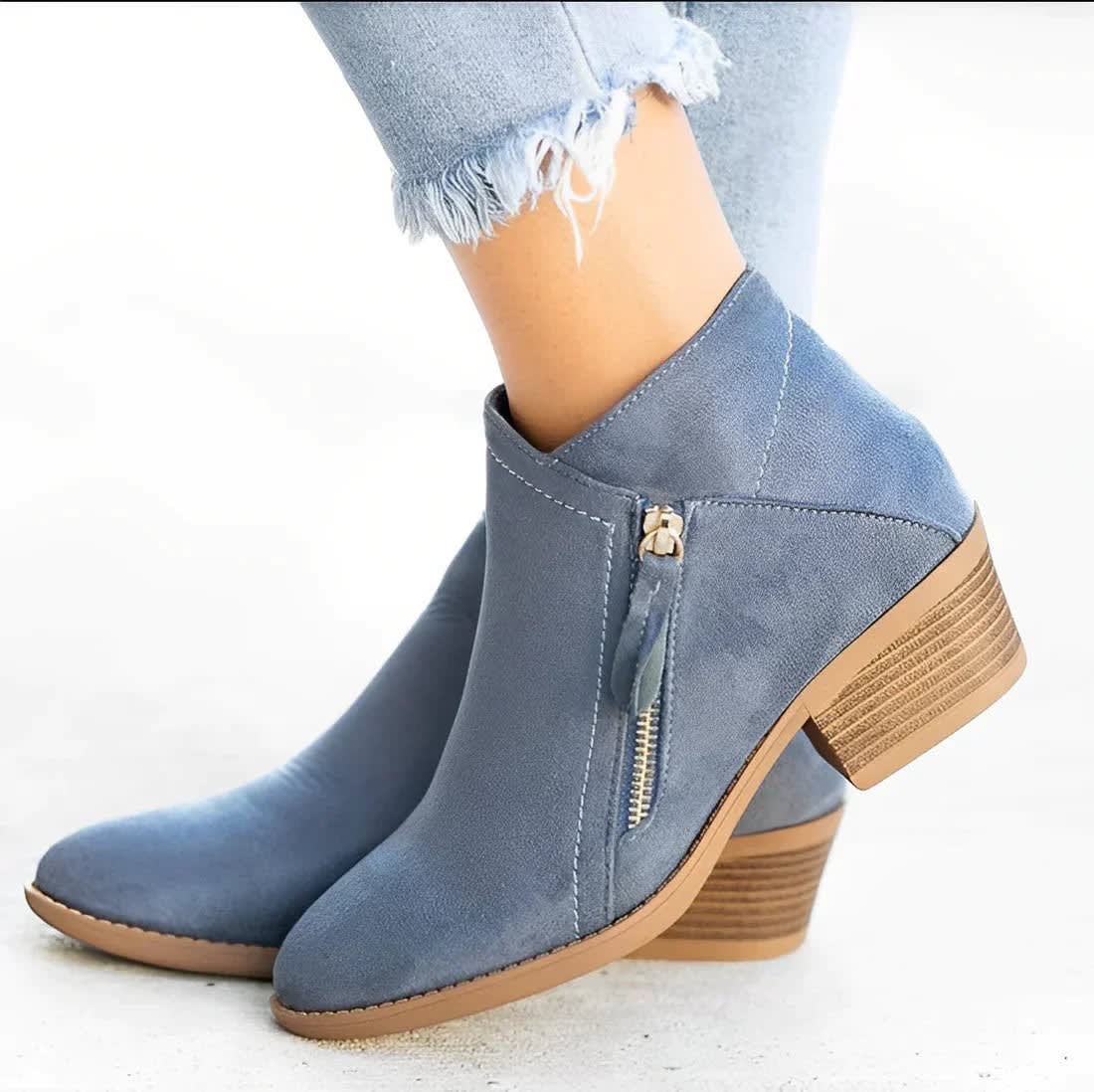 Ilana Block Heel Side Zip Ankle Boots_4