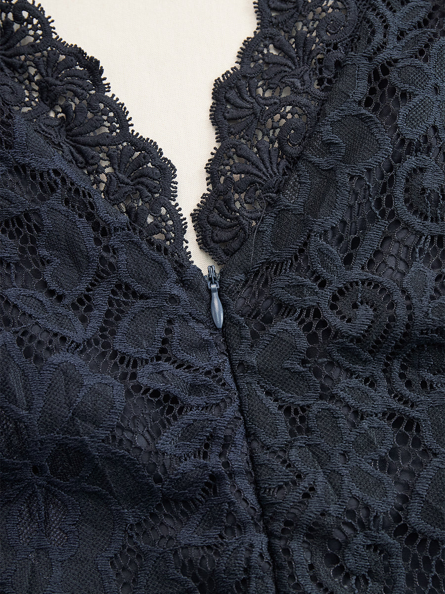Scarlett Hayes Lace Midi Dress