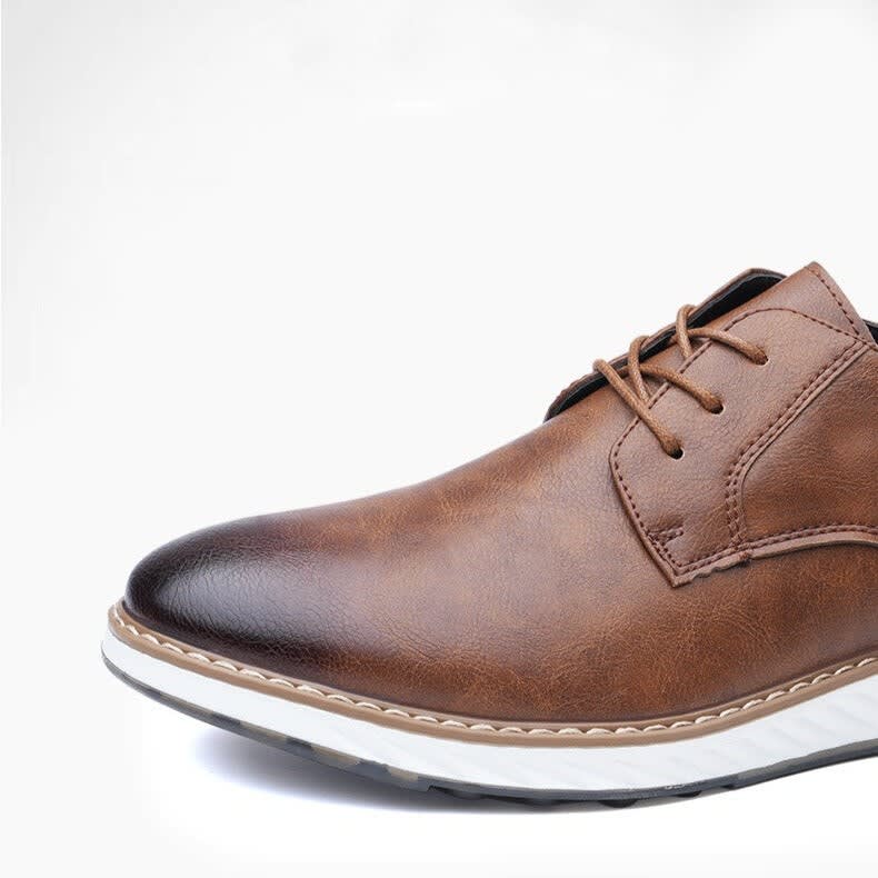 Gilbert Lightweight Leather Derby Shoes_8