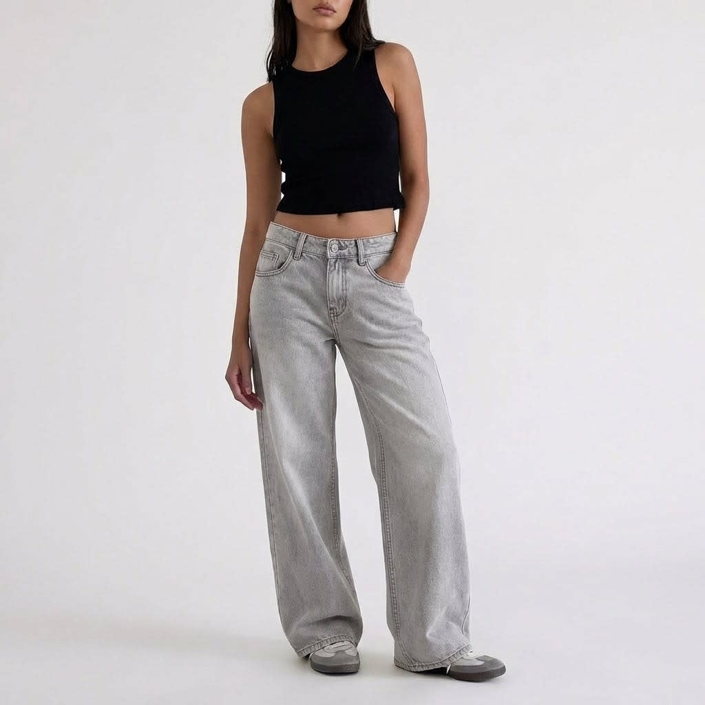 Vitalia Low Rise Wide Leg Jeans_2