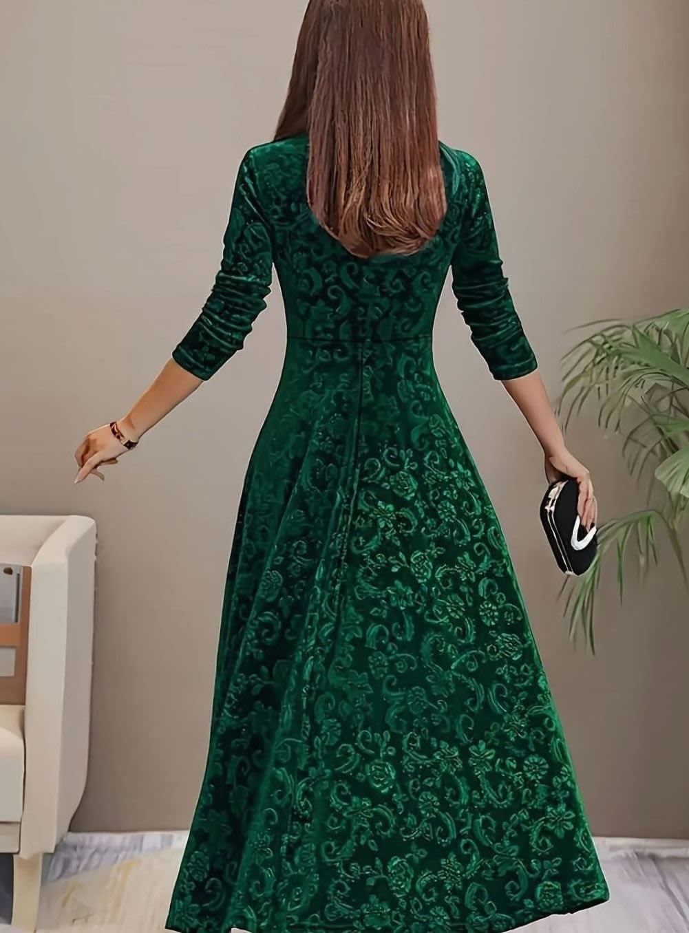 Valerie Velvet Square Neck Midi Party Dress_11