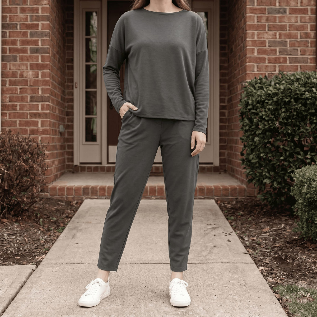 Sabine Cotton Long Sleeve Top and Tapered Pants Two Piece Lounge Set_7