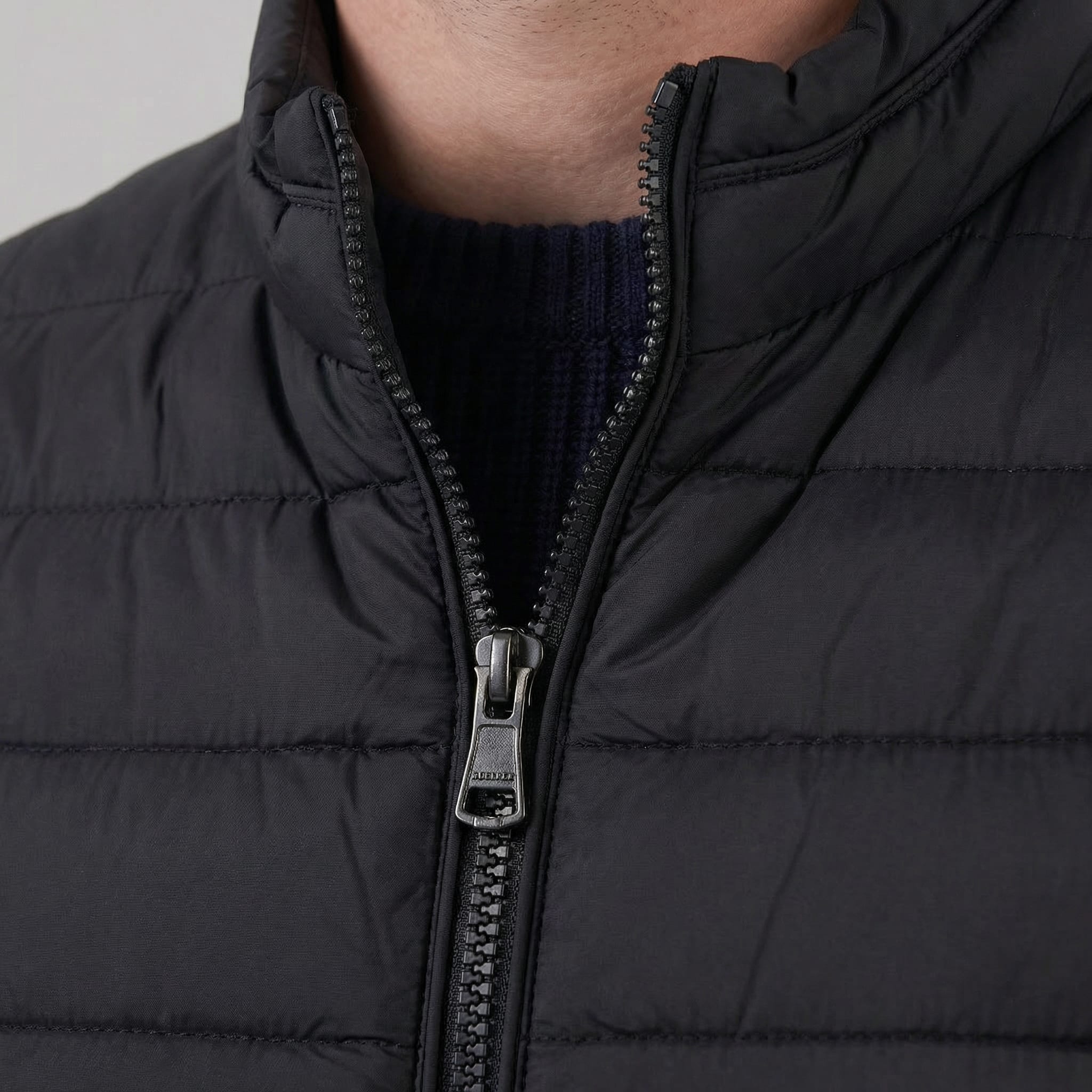Rylan Lightweight Quilted Vest_19