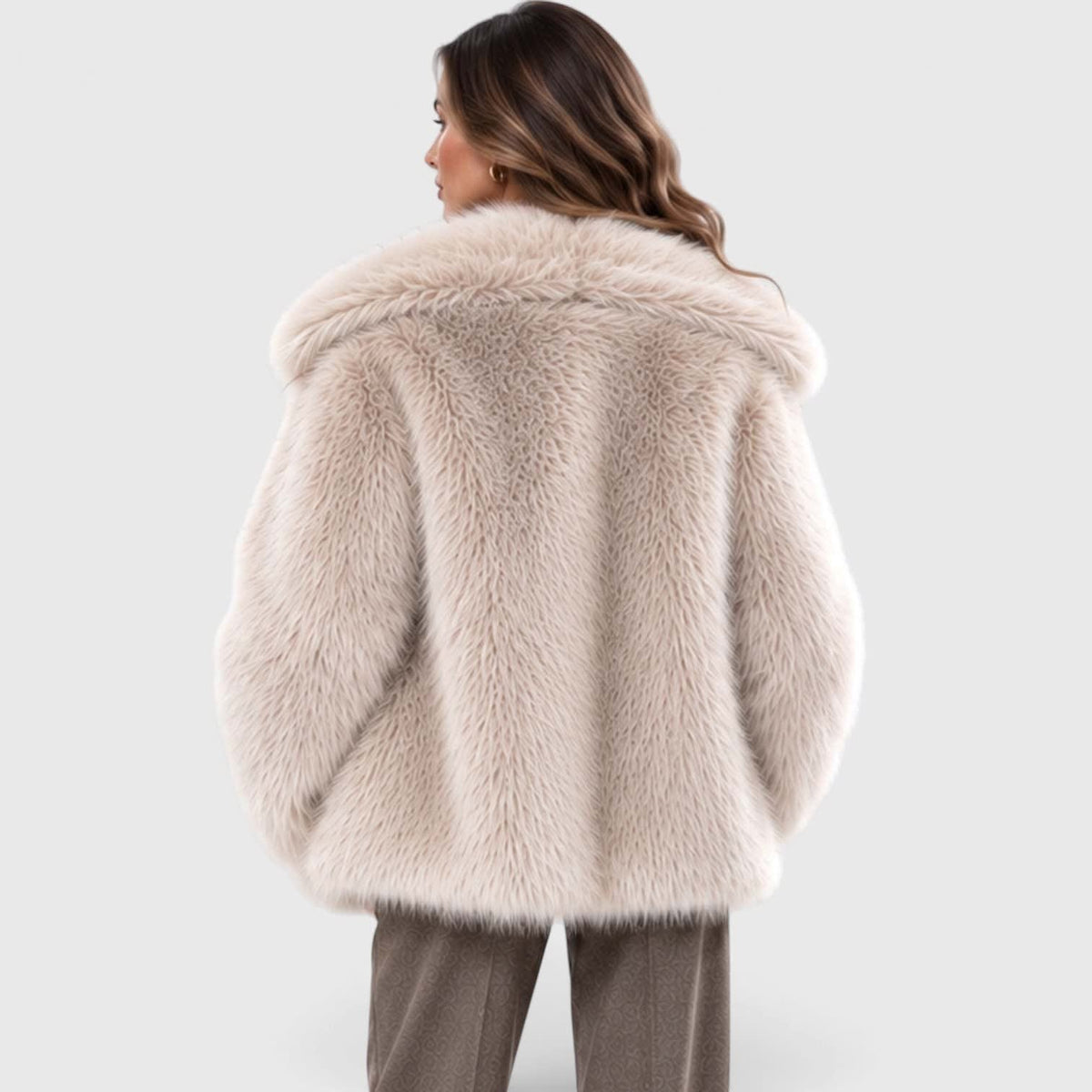 Angelina Plush Faux Fur Short Coat_3