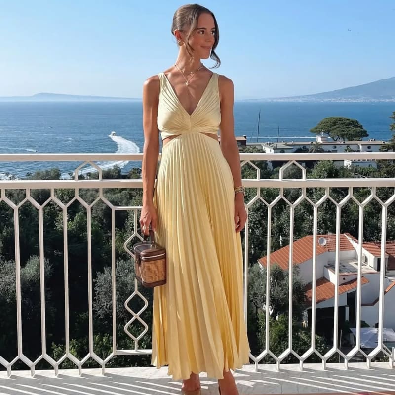 Gilda Flowy V-Neck Cutout Wedding Guest Midi Dress_1