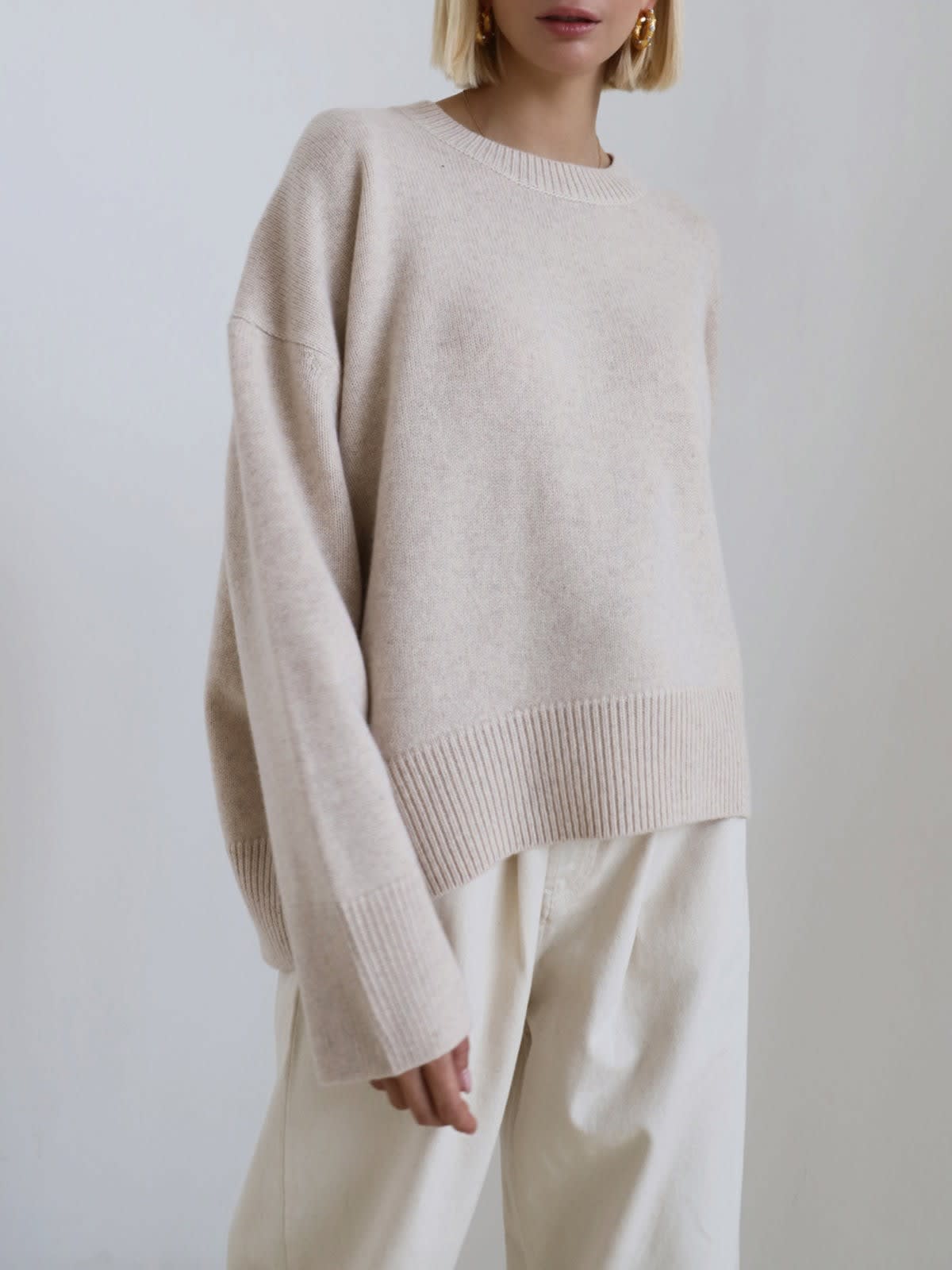 Justine Oversized Crewneck Knit Sweater_8