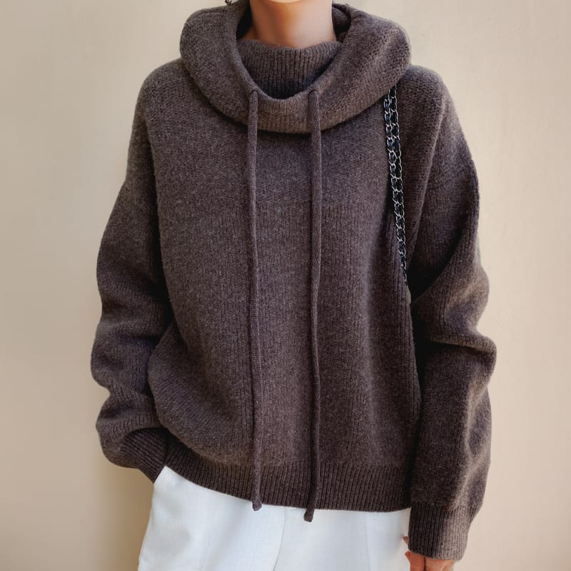Kendall Oversized Hooded Knit Sweater_3