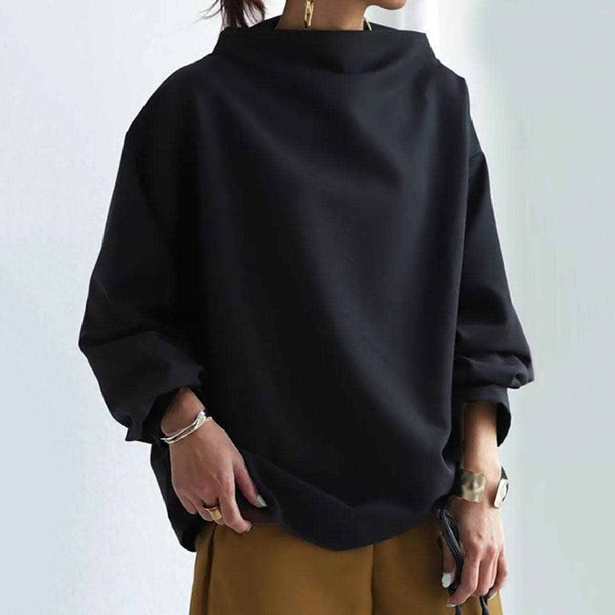 Alwine Oversized Mock Neck Top_6