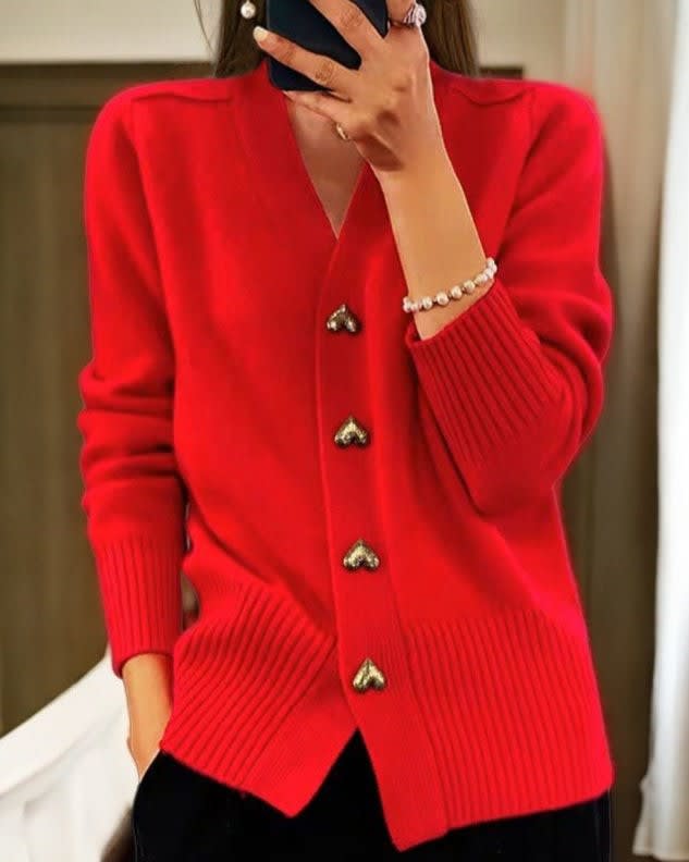 Reeve V-Neck Button Front Knit Cardigan_5