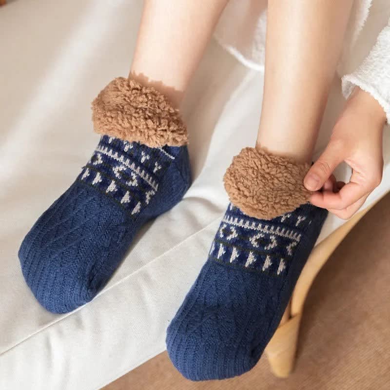 Bethany Sherpa Lined Wool Slipper Socks_5