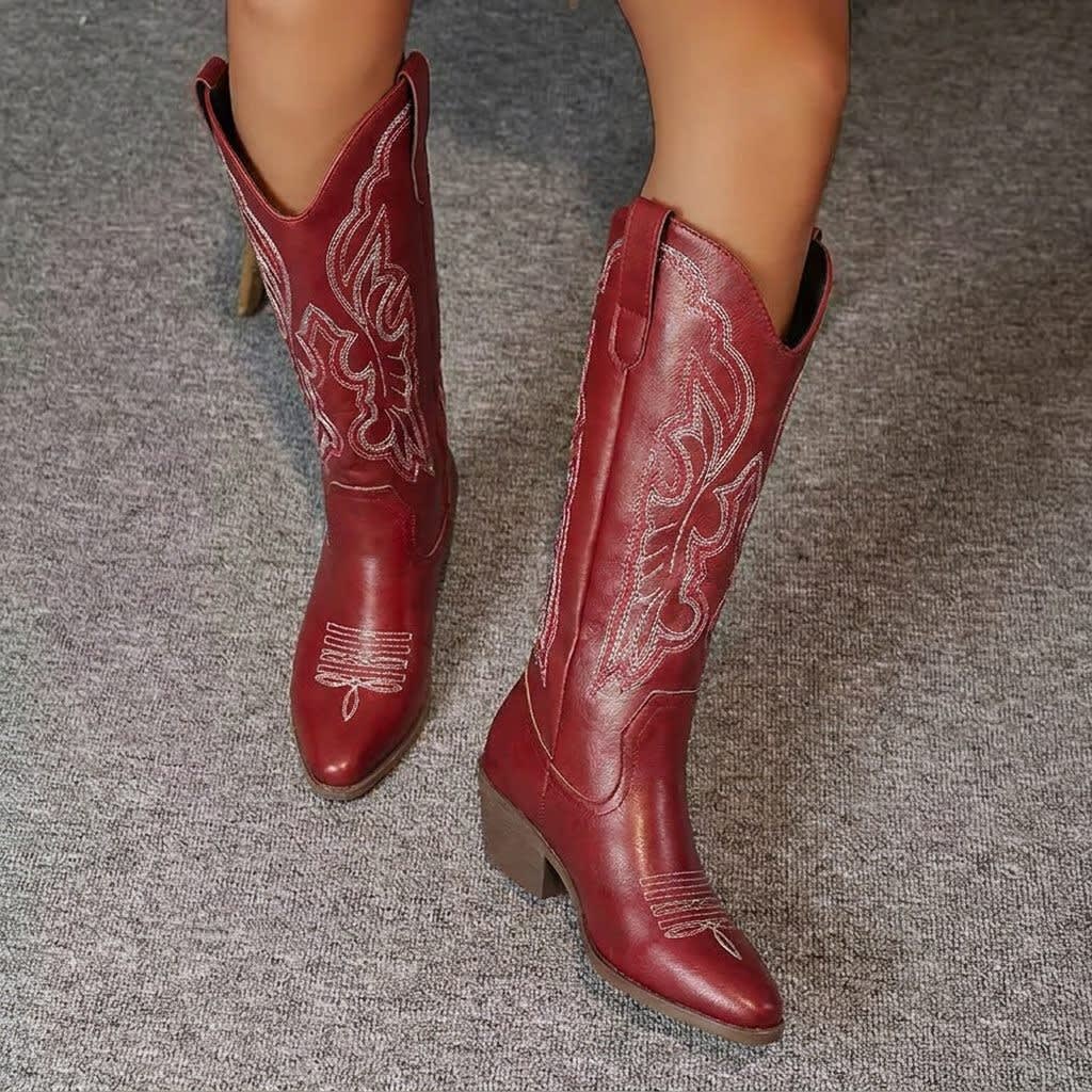 Vibia Embroidered Western Boots_12