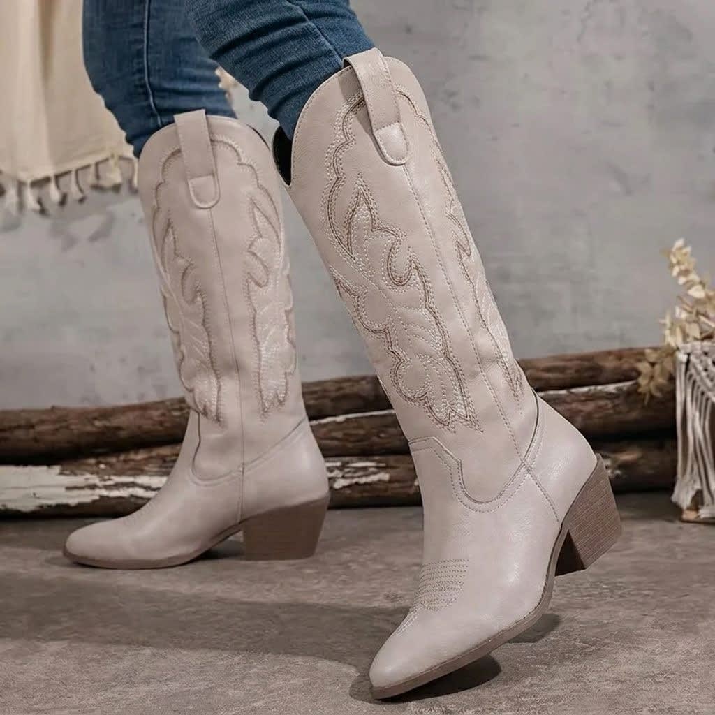 Vibia Embroidered Western Boots_7