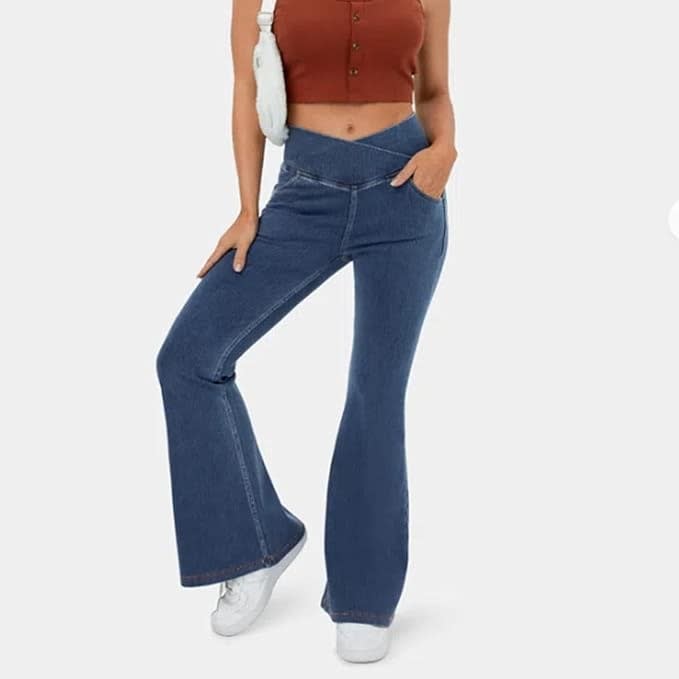 Leonie Sculpting Stretch Flared Jeans_2