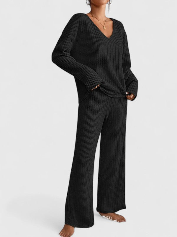 Amelia Rose Ribbed Lounge Set