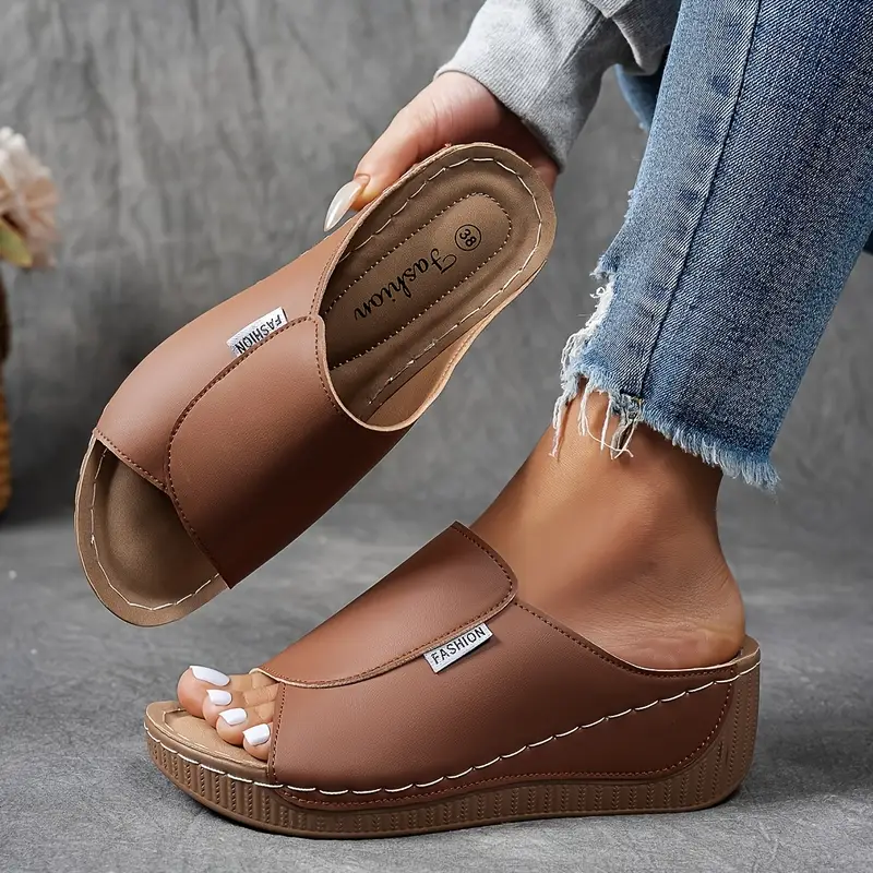 Ava Monroe Arch Support Cushioned Shoes