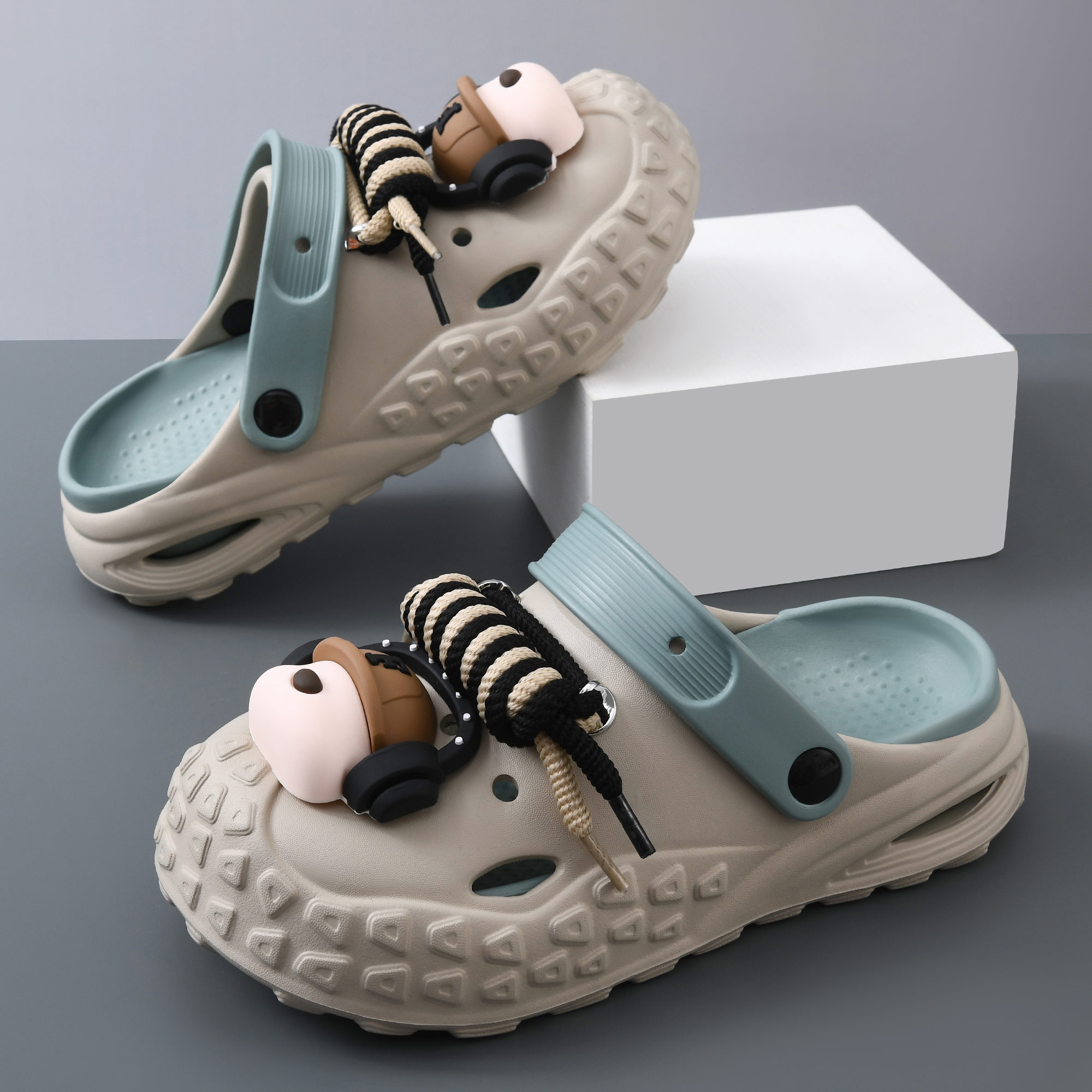 Bree Laced Clogs_5