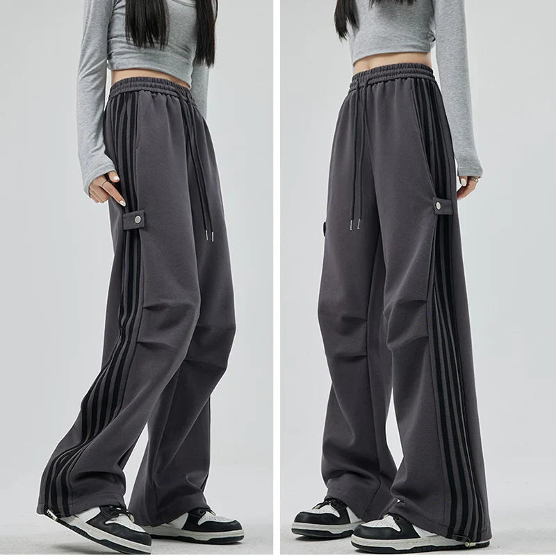SARAH WOODS SWEATPANTS