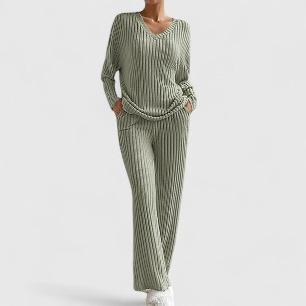 Amelia Rose Ribbed Lounge Set