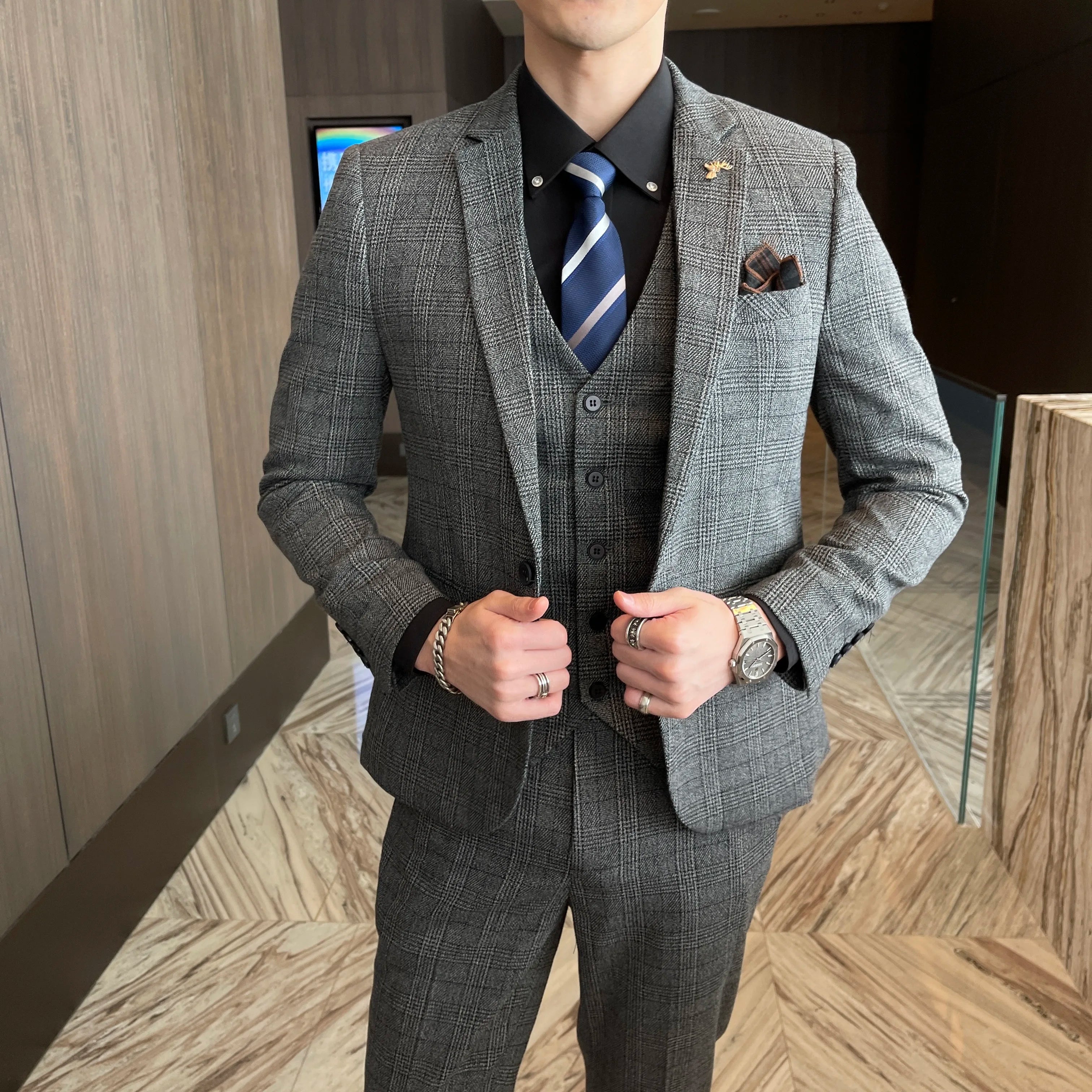 Kingsley Plaid Three-Piece Suit