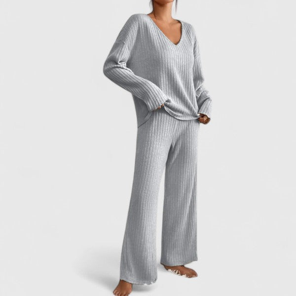 Amelia Rose Ribbed Lounge Set