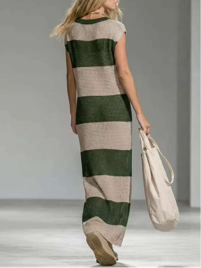 Ava Monroe Lightweight V-Neck Maxi Dress