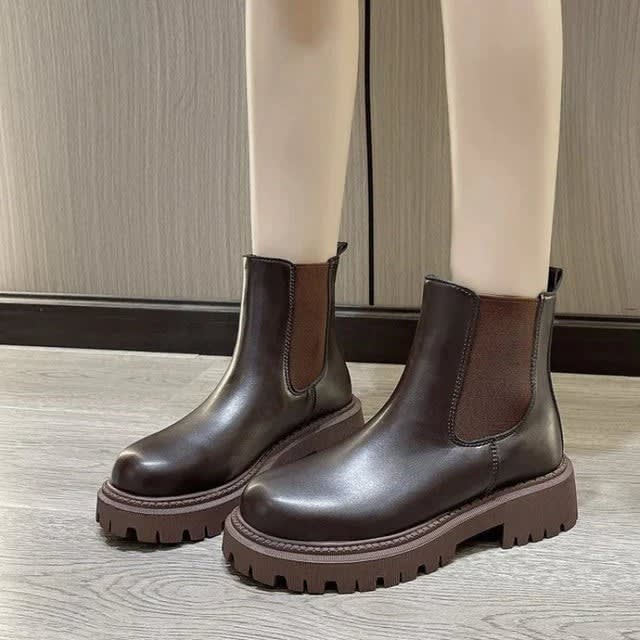 Juliet Platform Chelsea Boots_4
