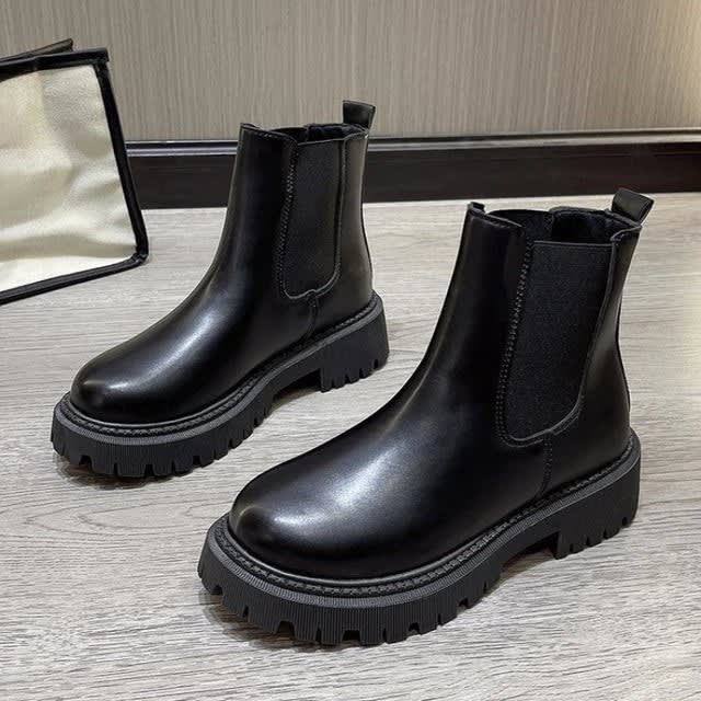 Juliet Platform Chelsea Boots_5