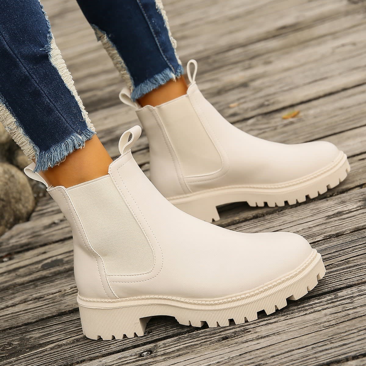 Juliet Platform Chelsea Boots_8