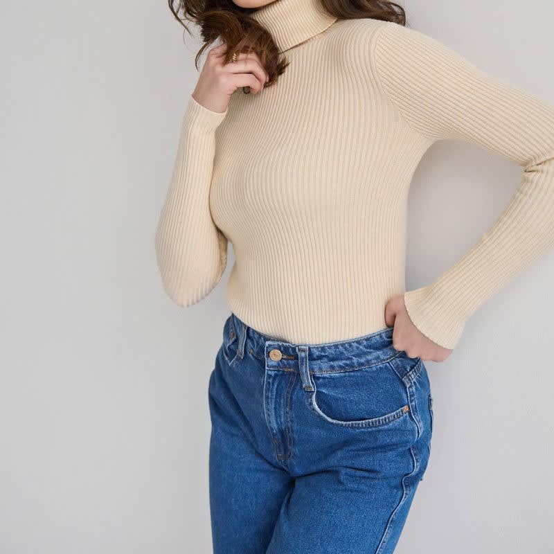 Ofelia Ribbed Turtleneck Knit Top_14