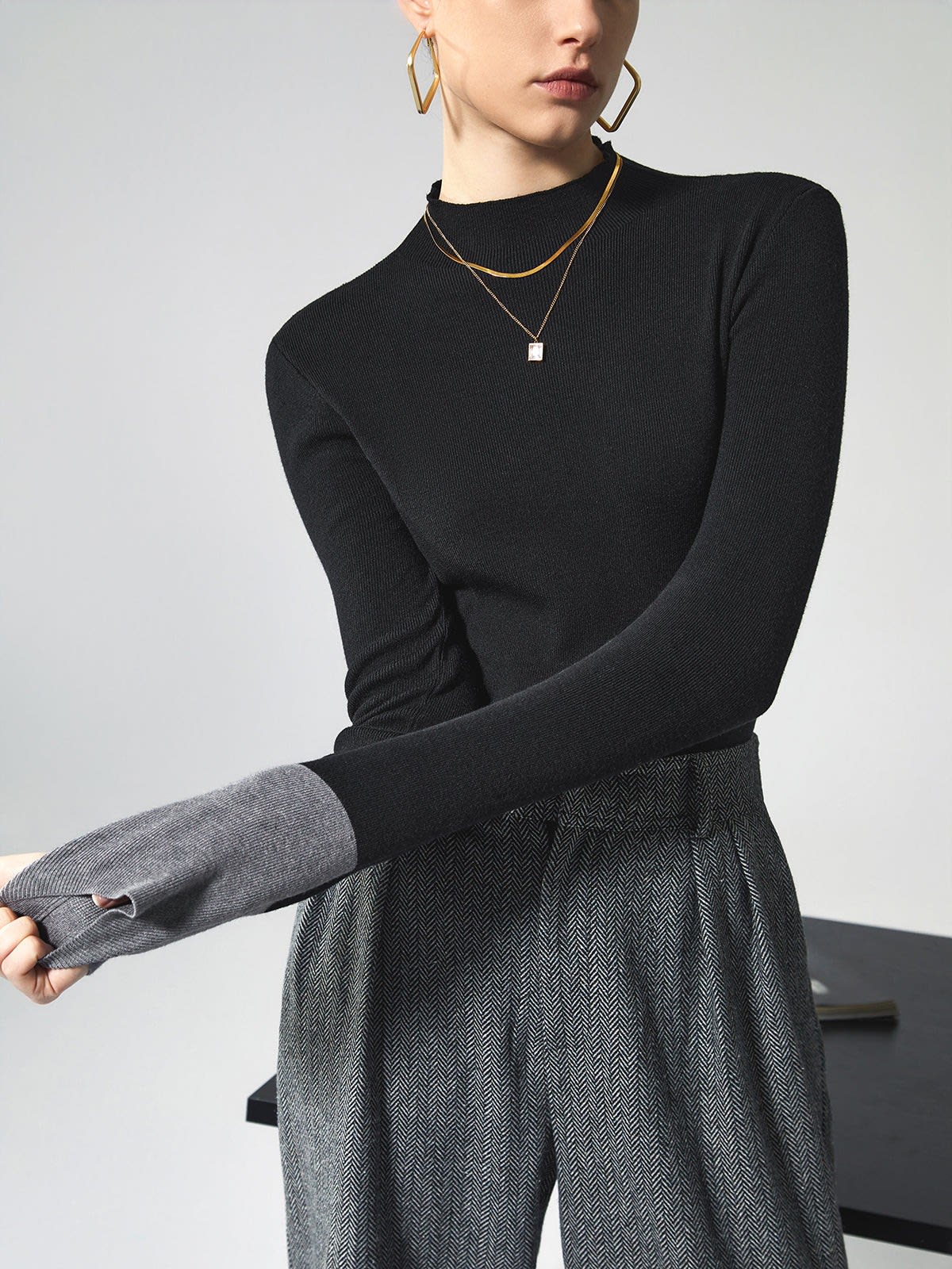 Klarissa Contrast Cuff Mock Neck Sweater_3