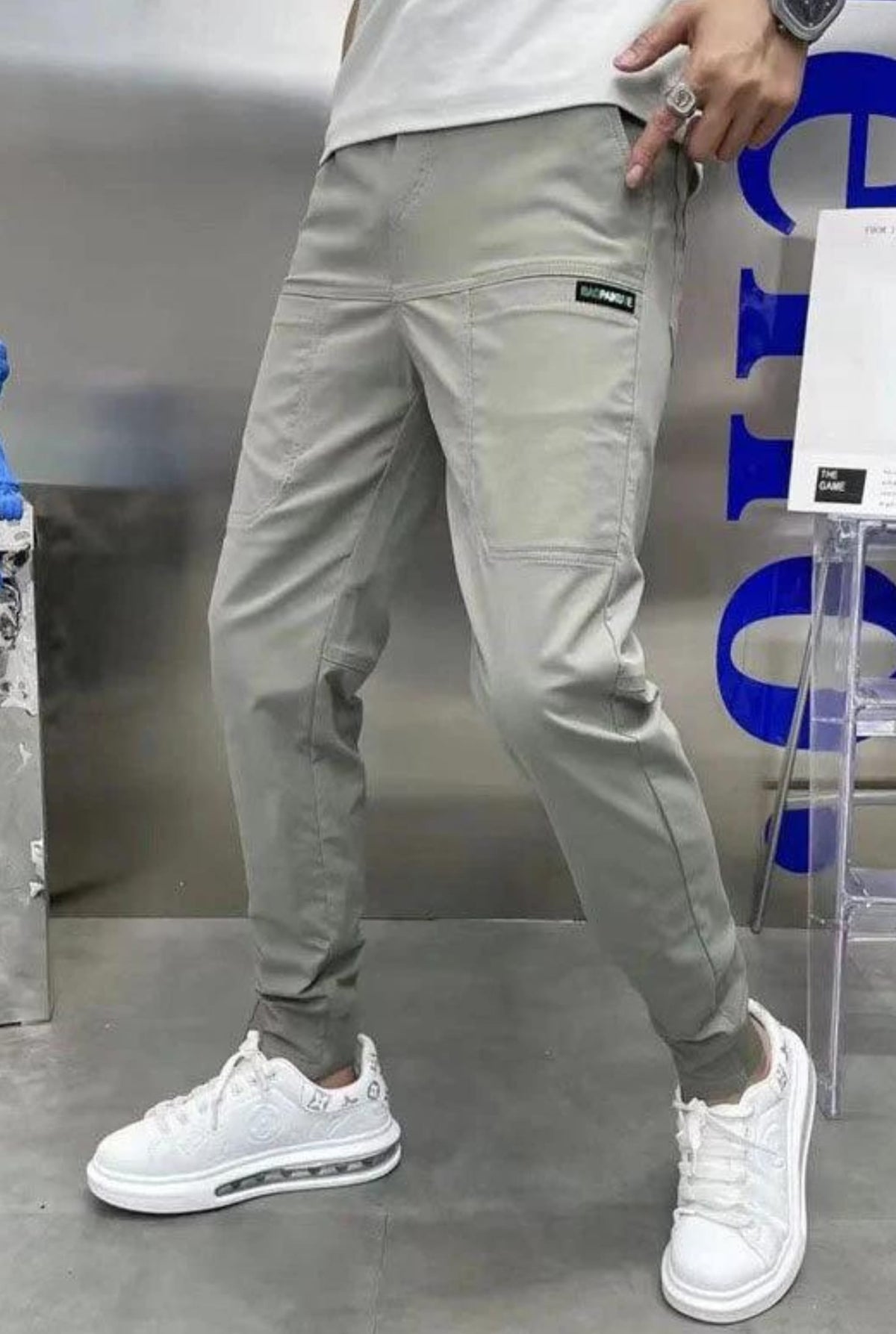 Ezequiel Lightweight Stretch Cargo Pants_5