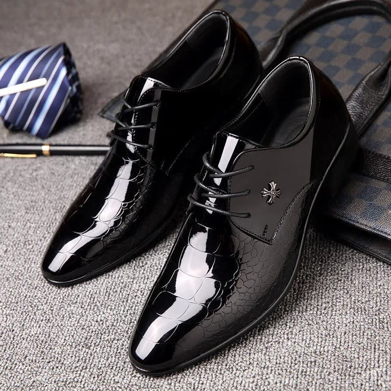 Herman Croc Embossed Pointed Toe Dress Shoes_1