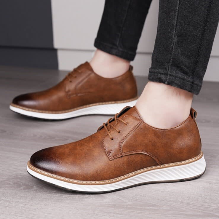 Gilbert Lightweight Leather Derby Shoes_7