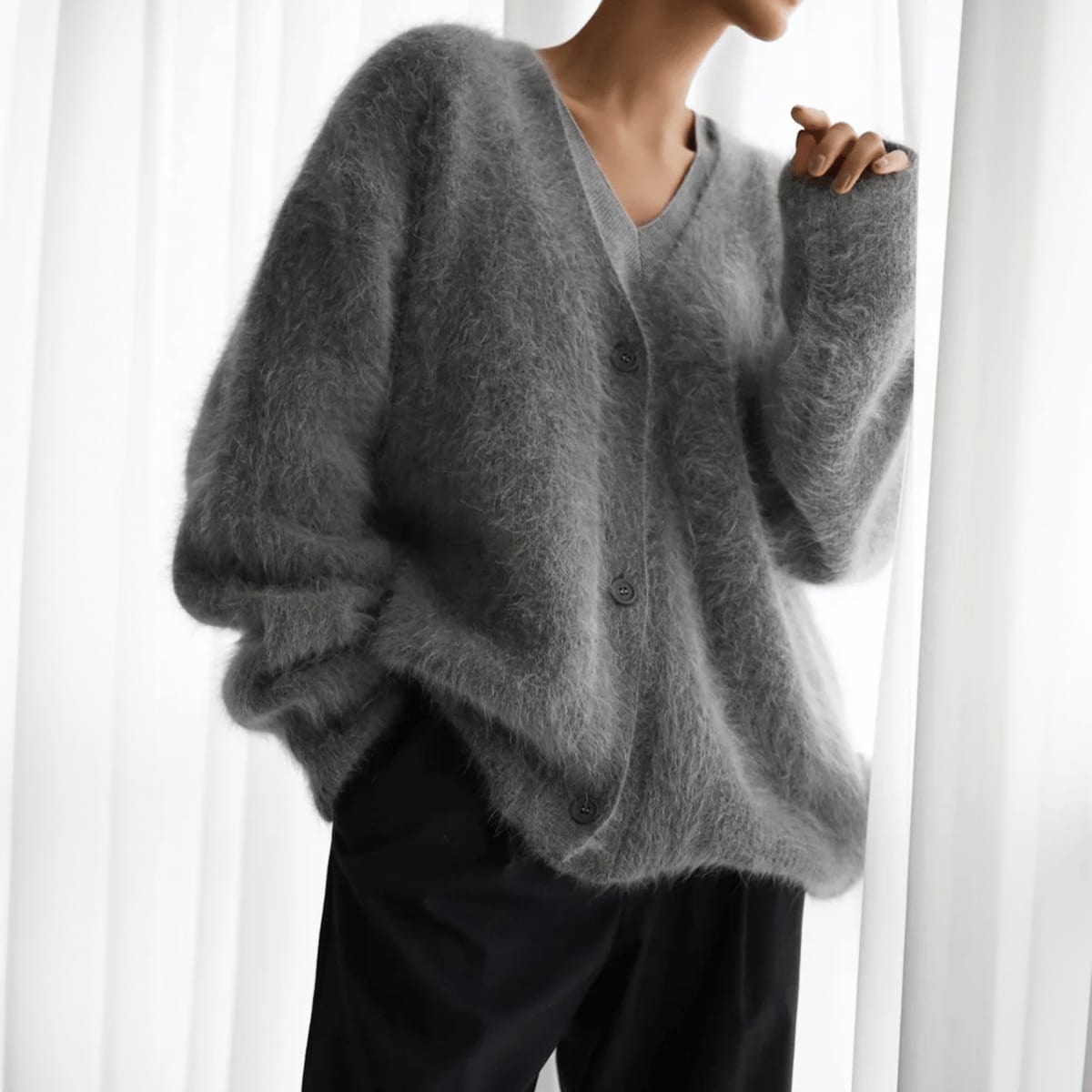 Zadie Fluffy Oversized Cardigan_4