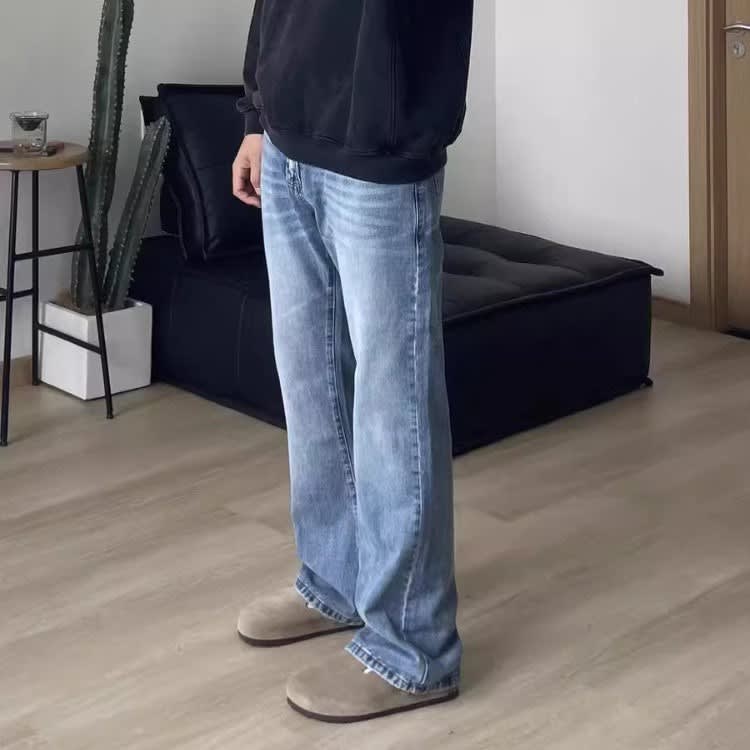 Elliot Light Wash Classic Bootcut Jeans_2