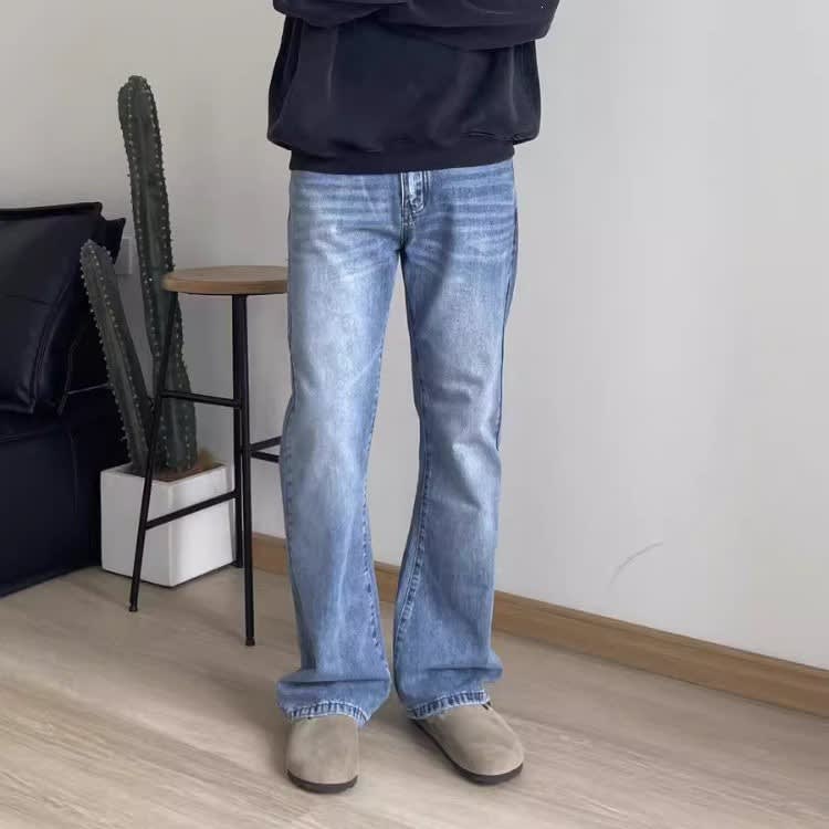 Elliot Light Wash Classic Bootcut Jeans_3