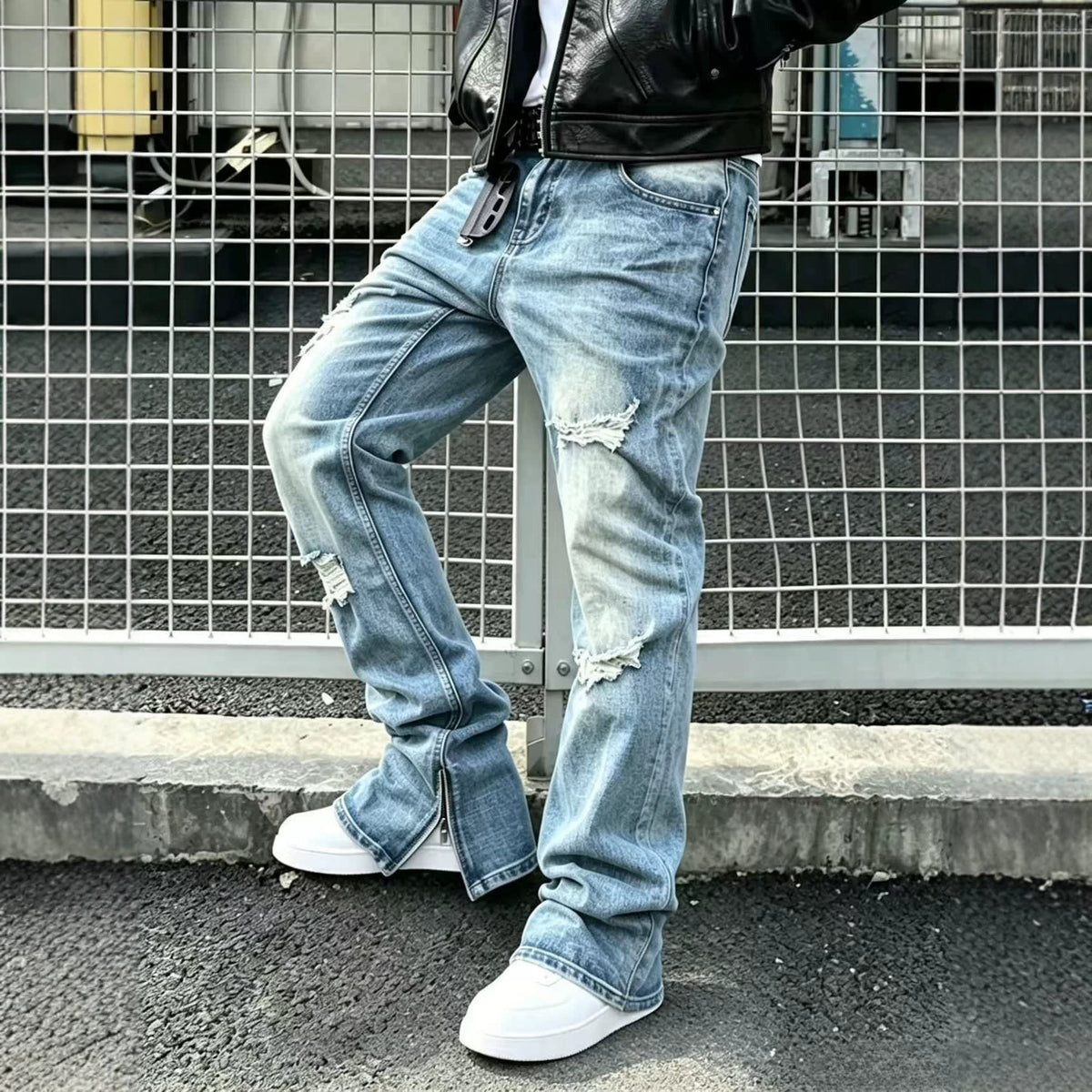 Tobias Ripped Zip Hem Flared Jeans_3