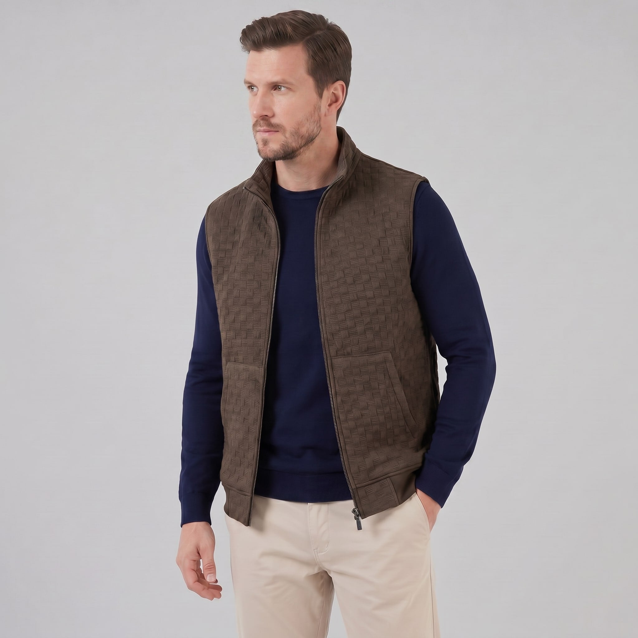 Callum Textured Knit Zip Vest_11
